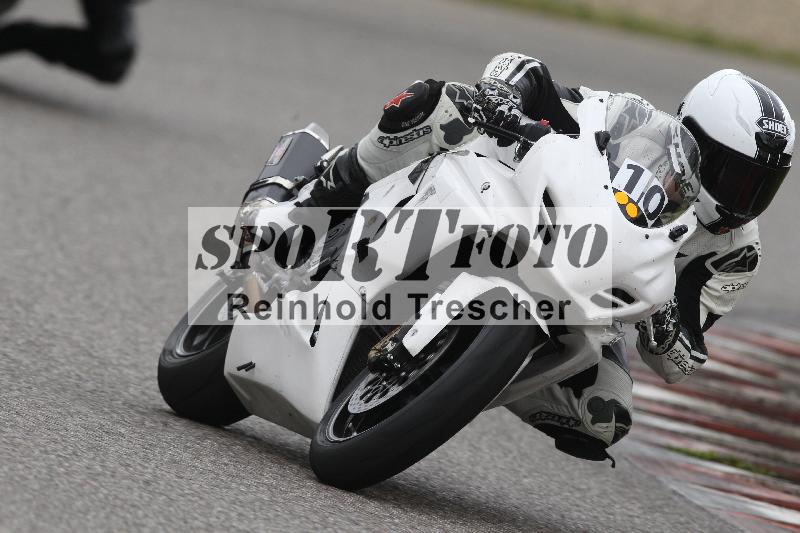 Archiv-2025/10 23.04.2025 Cornu Master School ADR/rot-rouge/10